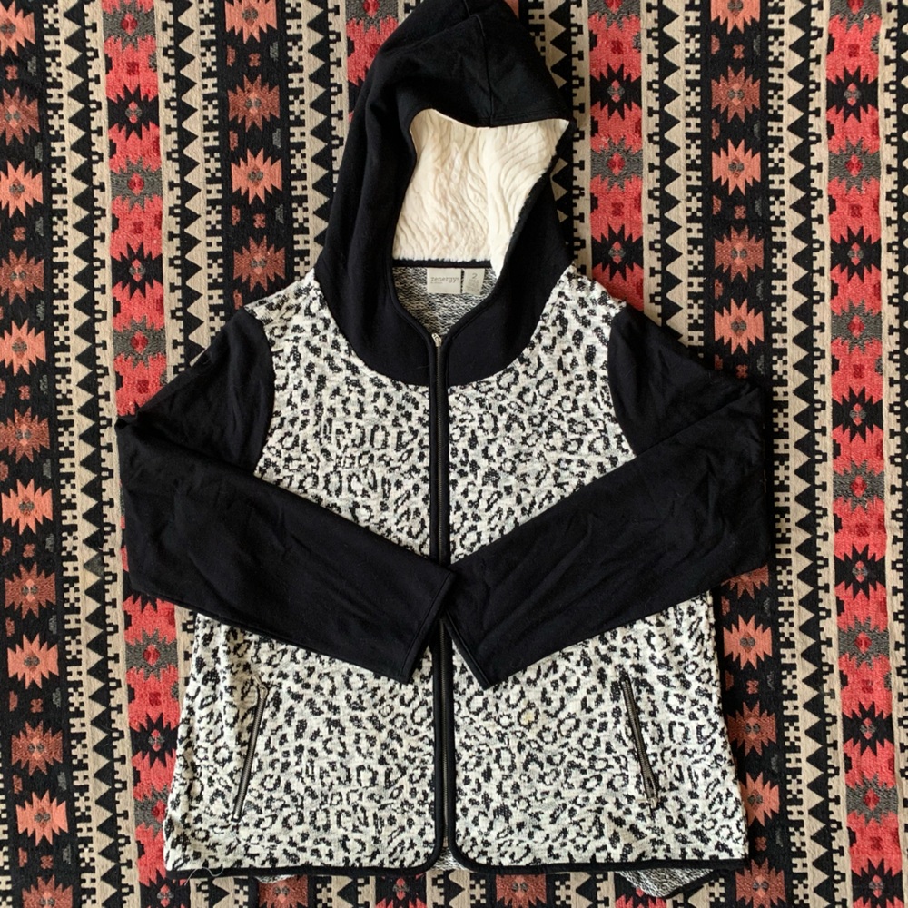 Zenergy by Chicos Zip Up Jacket